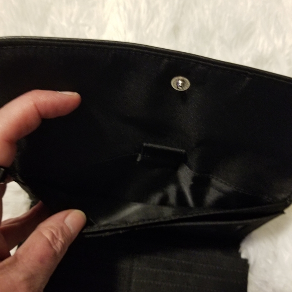 Nine West Trifold Wallet - Picture 3 of 8